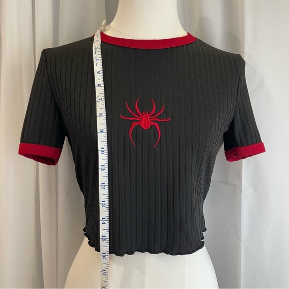 Red Spider Black Crop Top Super Stretchy and Soft - Picture 5 of 9
